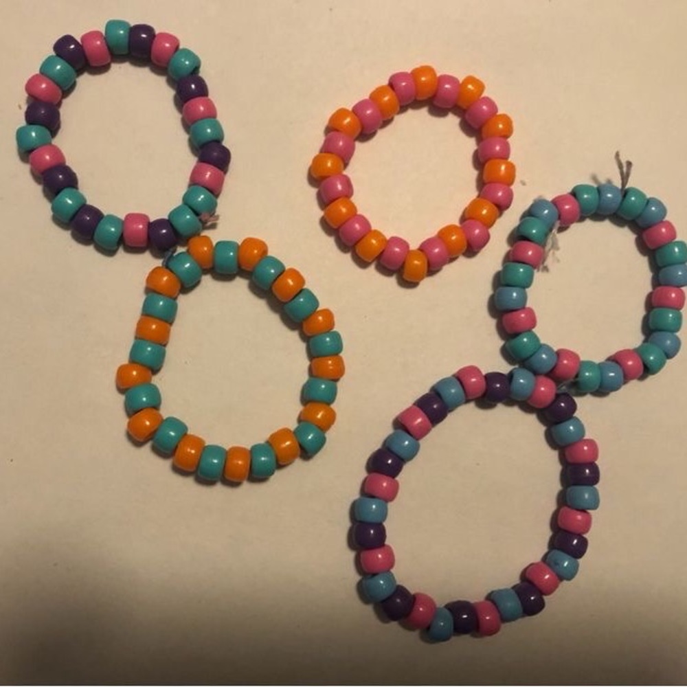 FARLEY’S HANDMADE BEADED BRACELETS - Picture 9 of 9